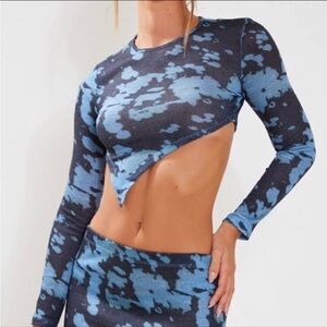 Blue and Black Tie-Dye Cropped Sweater